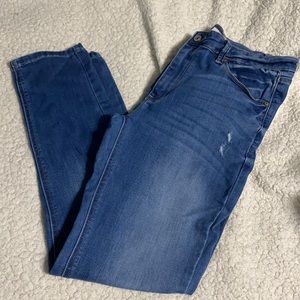 Kancan size 13 very minimal distressing jeans